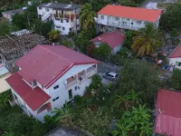 Charming, Quiet F3 in Petite Anse - Beach 300 m Away Hoteles en Les Anses d'Arlet