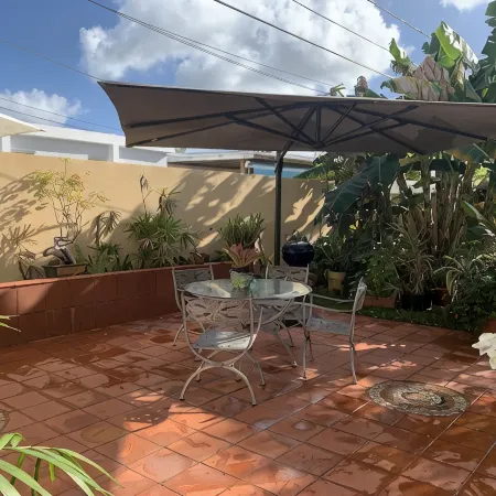 STUDIO Walking distance to beach.