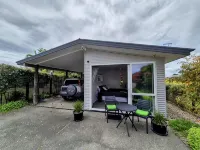 Private Studio - Perfect for short stays in Taupo. - Condos