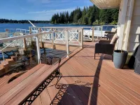 Unique Lake Goodwin Waterfront Cabin with Private Hot Tub and Boat Moorage - Alppimaja