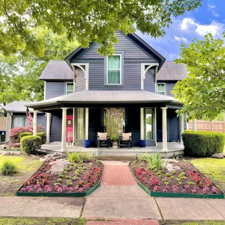 Charming 125year old Victorian  3-bedroom house in fabulous Broken Arrow