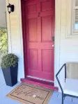 Downtown Walk to Eat/Shop/Ung-1Bd/1Bath Suite-Easy Park-Gold Museum 4 Min Walk - 4-Star