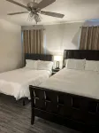 Brand new quiet cozy  furnished home in odessa Midland with TV in each room. - 民泊