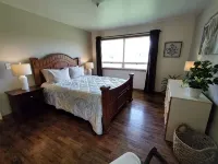 Grand Opening! 3-Bedroom Home- Close to Olympic National Park and Lake Quinault - 4-Star