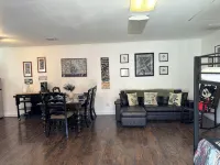 CONTEMPORARY CALIFORNIA BUNGALOW - واي فاي