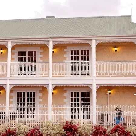 White Lace Motor Inn Mackay