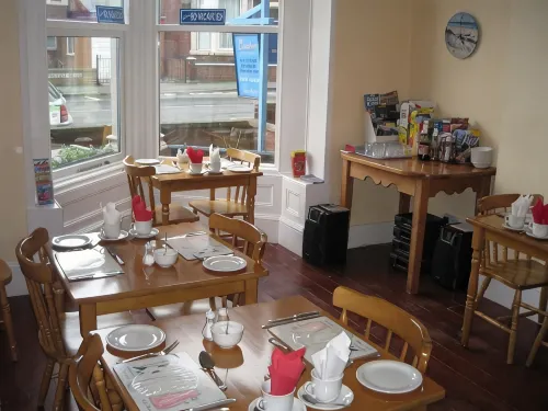 The Beaches Guest House - Ocean View