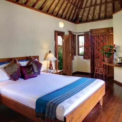 Strawberry Hill Hotel & Restaurant Hotels near Bedugul