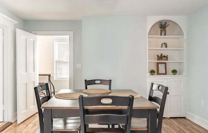 Modern and Bright with office+ walk to nearby Waterfront, 1st FL.