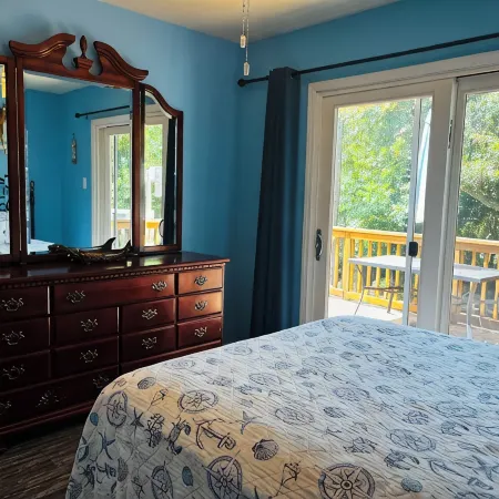 Island Paradise! Enjoy Our Duplex with a Pickleball Court and Basketball Hoop