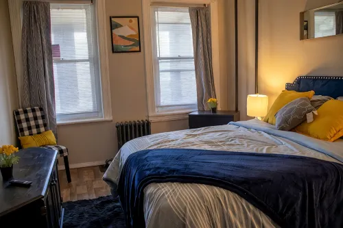 Beautiful 2 Bedroom Apt near PHL Airport/95 - 2-Star