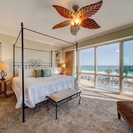 GORGEOUS GULF FRONT VIEW, Unit 205, 3rd Floor, Private Beach, FREE Beach Setups