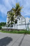 Rivendell Hotel - สระว่ายน้ำบนดาดฟ้า