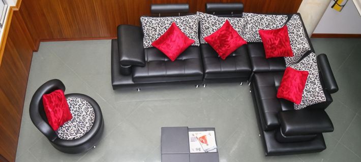 Apartahotel Vincent Suites Hotele w: Pasto