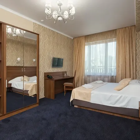 Отель "БРИЗ"