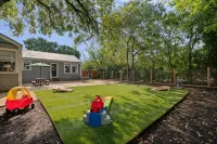 The Leona House~Huge Backyard~Downtown Georgetown - 3つ星