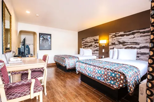 Anaheim Discovery Inn and Suites - 2-Star