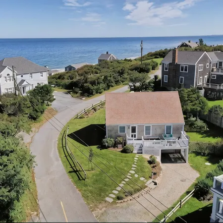 1-Min Walk to Private Beach-New Bath -Fire Pit -A/C -Now Booking for 2027!