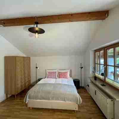 Design studio with a view of the Zugspitze Rooms