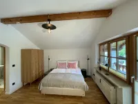 Design studio with a view of the Zugspitze - Boutique