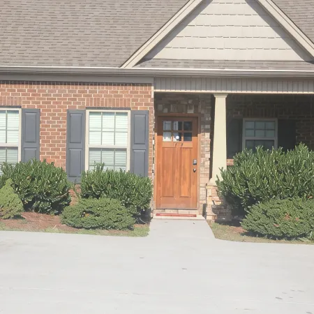Luxury Town Home Close to Everything