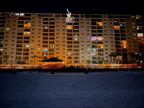 Gorgeous Beachfront Condo! - 4つ星