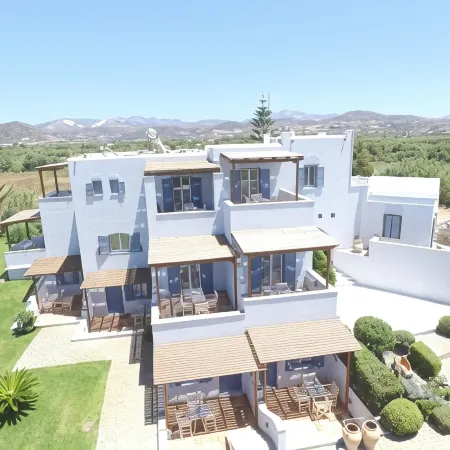 Ammos Naxos Exclusive Apartments & Studios