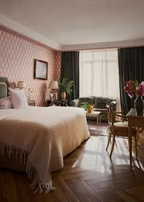 Relais & Châteaux Hotel Orfila - Romantic
