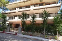 Apartments Zoumperi - 3 tähden