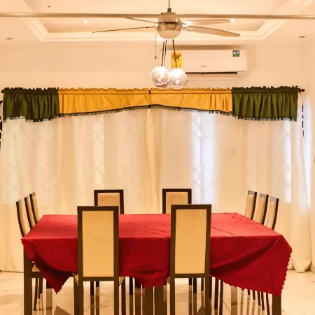 Jlk Guest House & Events Centre