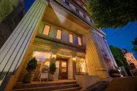 Villa Concordia Resort & Spa - Parvekkeita