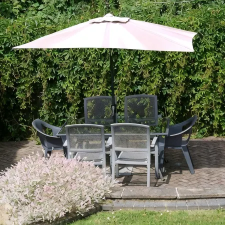 Spacious Modern Family & Dog-Friendly Bungalow Near Widemouth Bay & Bude