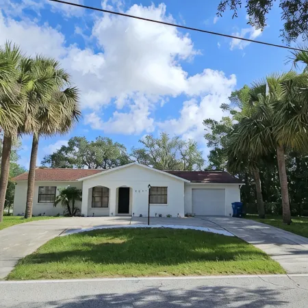 Adventure Coast Oasis - Heated Pool, Fenced Yard