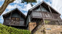 Seaside Fairy Tale Swiss Chalet, Unbelievable Sea View & Beach - Boutique