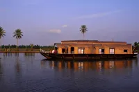 Xandari Riverscapes - House Boats