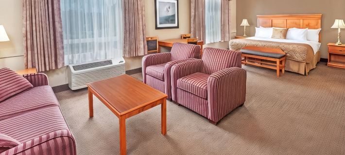 Super 8 by Wyndham Edmonton South Edmonton otelleri