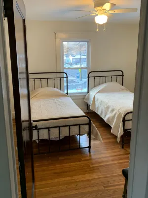 Oneonta NY Urban Farmhouse - 2 Sao