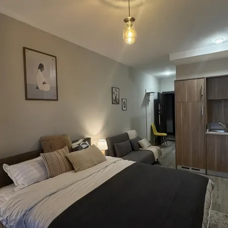 Komunna Luxe