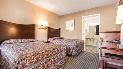 Rodeway Inn Regalodge in Glendale