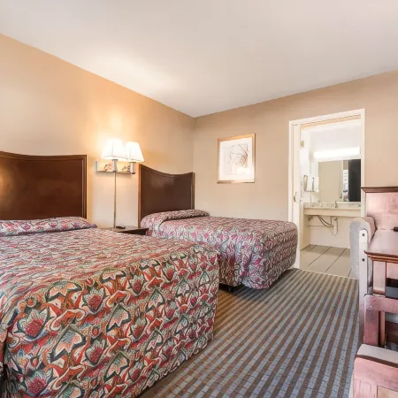 Rodeway Inn Regalodge
