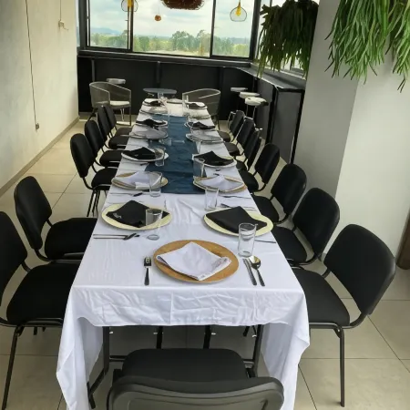 Hotel Business Center