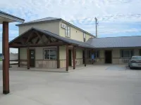 Winterton Suites Hotels in Williston