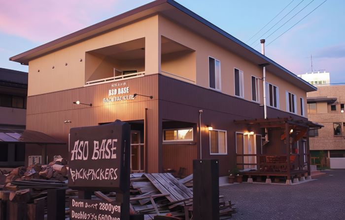 Aso Base Backpackers