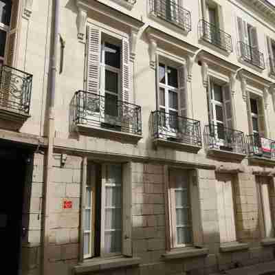 Hôtel du Cygne Tours Hotel Exterior