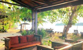 Kadidiri Paradise