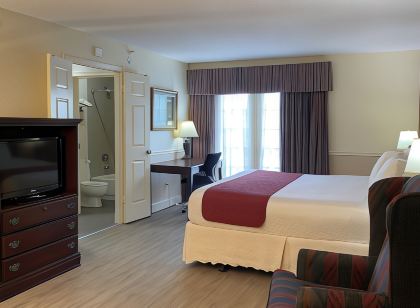 Royal Inn & Suites