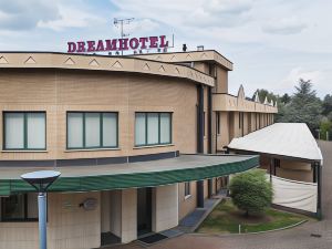Dreamhotel