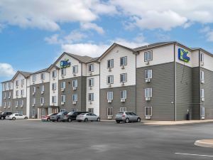 Extended Stay America Select Suites - Wichita - North