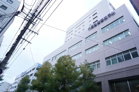 八百治博多ホテル