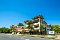 City Plaza Apartments